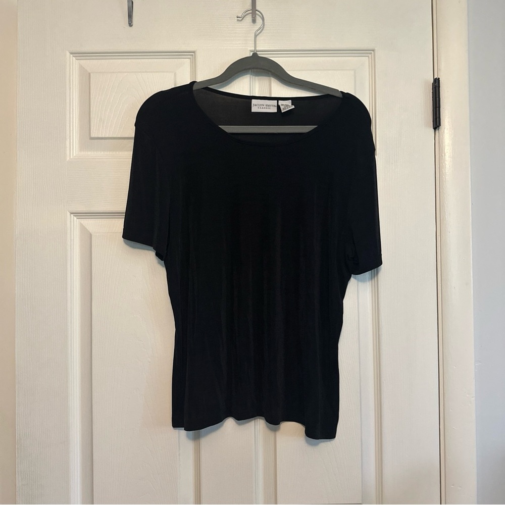 Jaclyn Smith Black Short Sleeve Crewneck Top